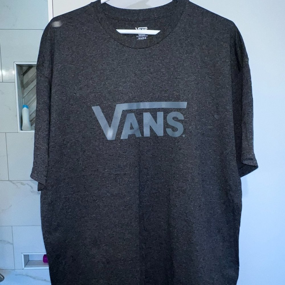 Men's Size XL Vans T-Shirt